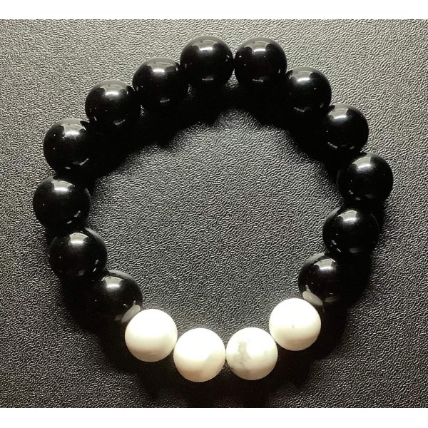 NEW: Black Onyx and Howlite Gemstones Bracelet