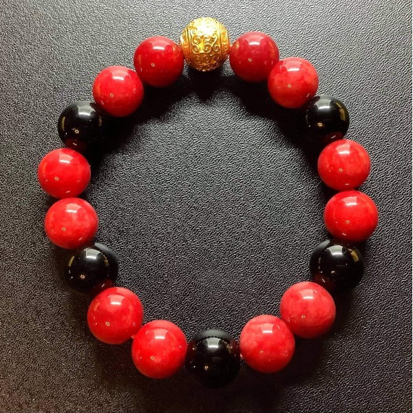 NEW: Coral and Onyx Gemstones Combination Bracelet